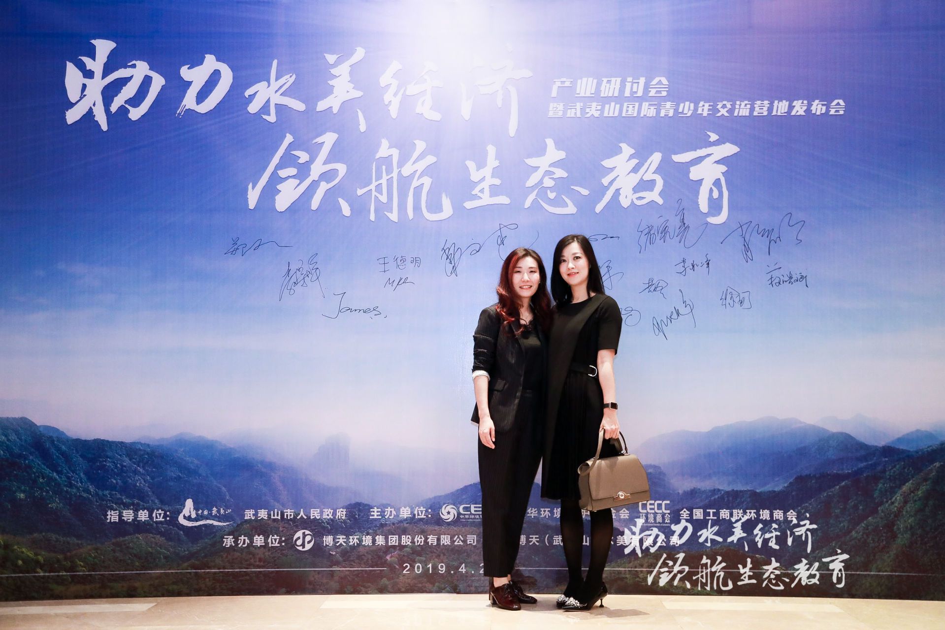 KS��ʱ��(�й���)�ٷ���վ